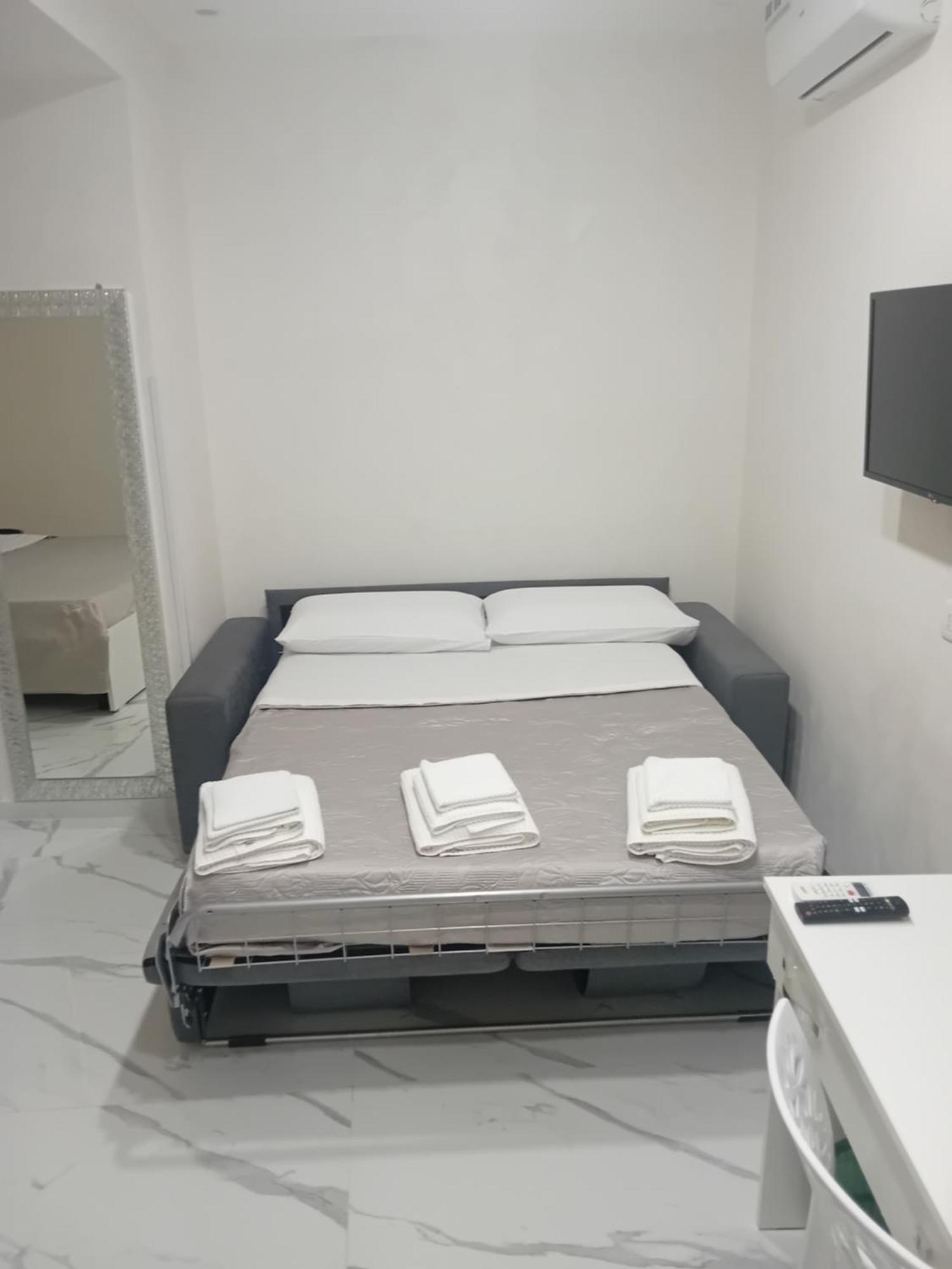 Bed and Breakfast Catalea à Naples Extérieur photo